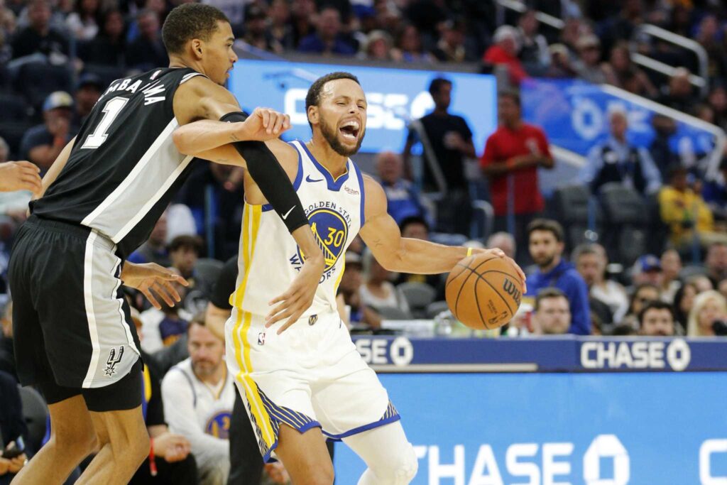 Golden state warriors vs san antonio spurs match player stats